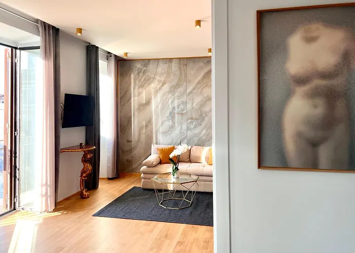 Luxury Monti Quirinale Apartment *
